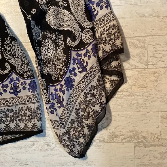 Misguided Romper 2 Sheer - Picture 3 of 3